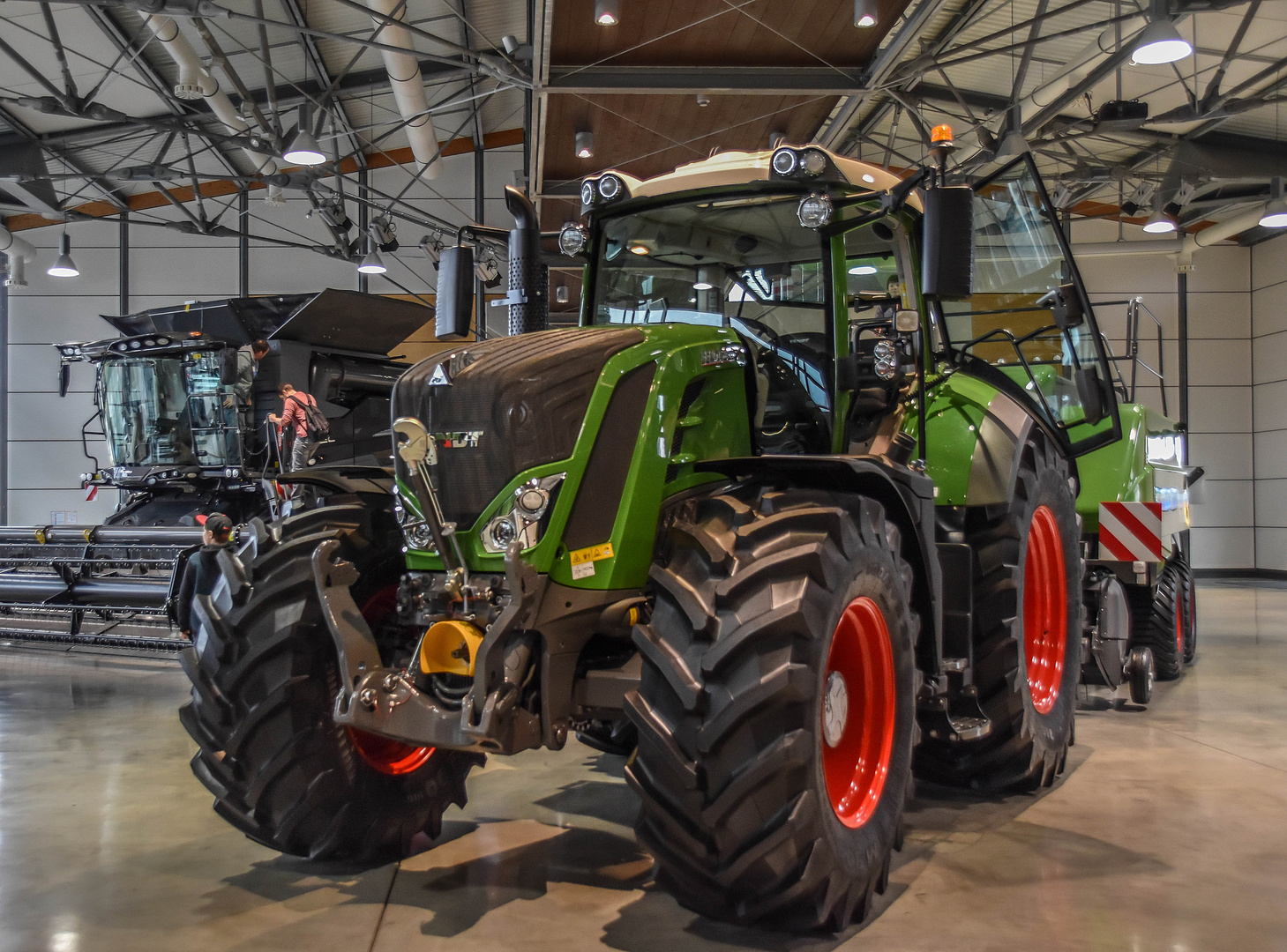 FENDT 828 Vario