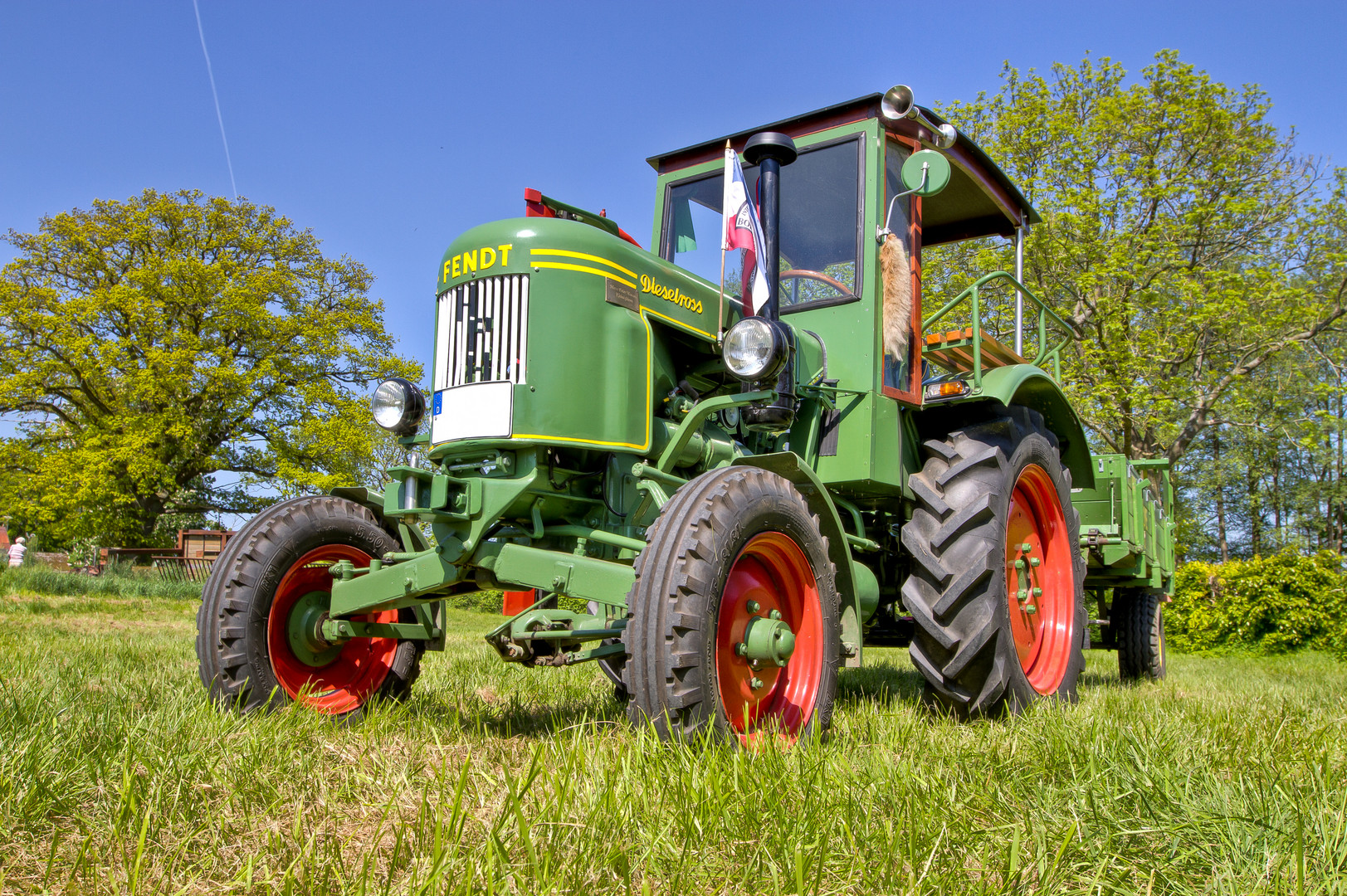 Fendt Dieselross ...  nur echt mit dem Fuchsschwanz ;-)