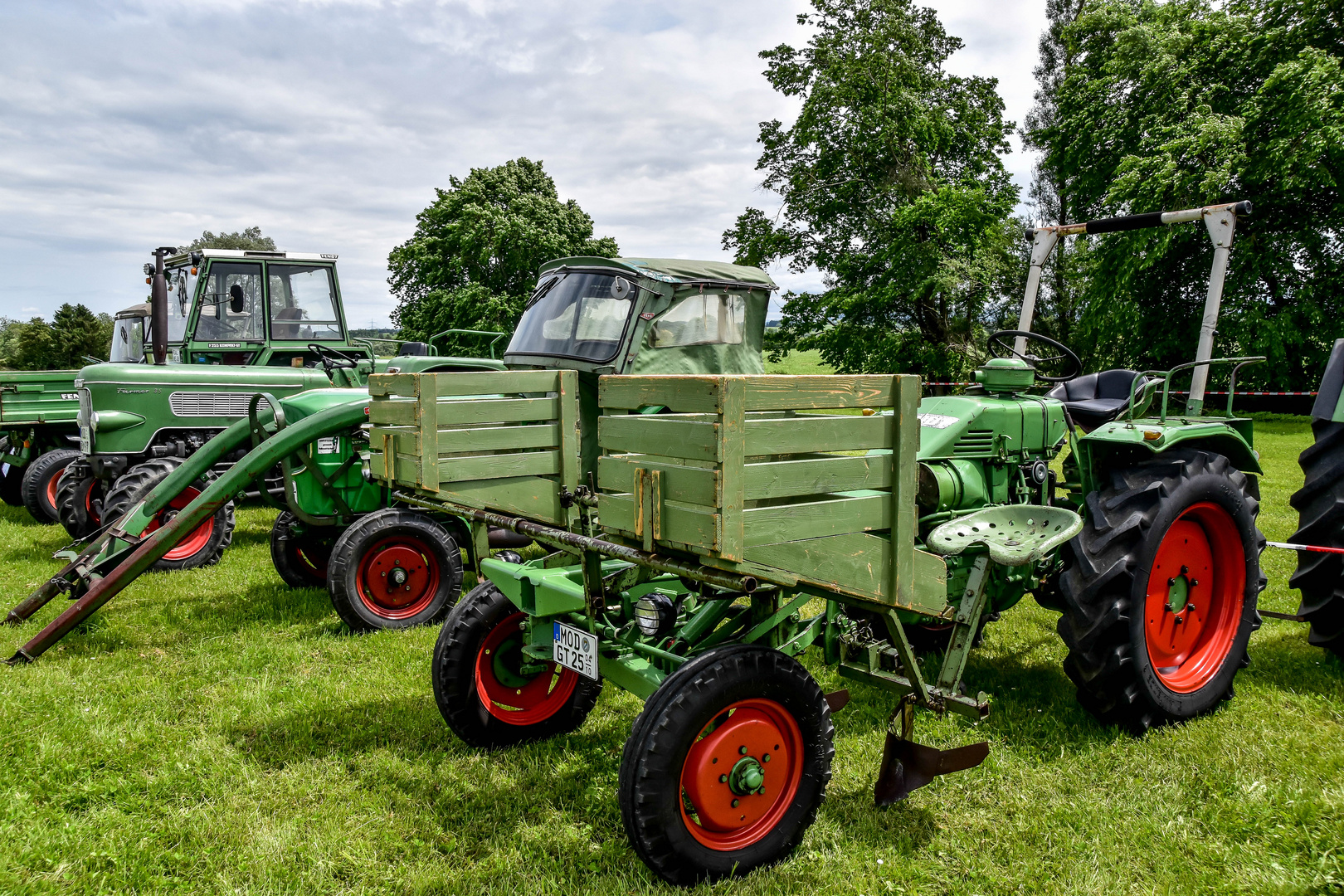 FENDT F 225 GT