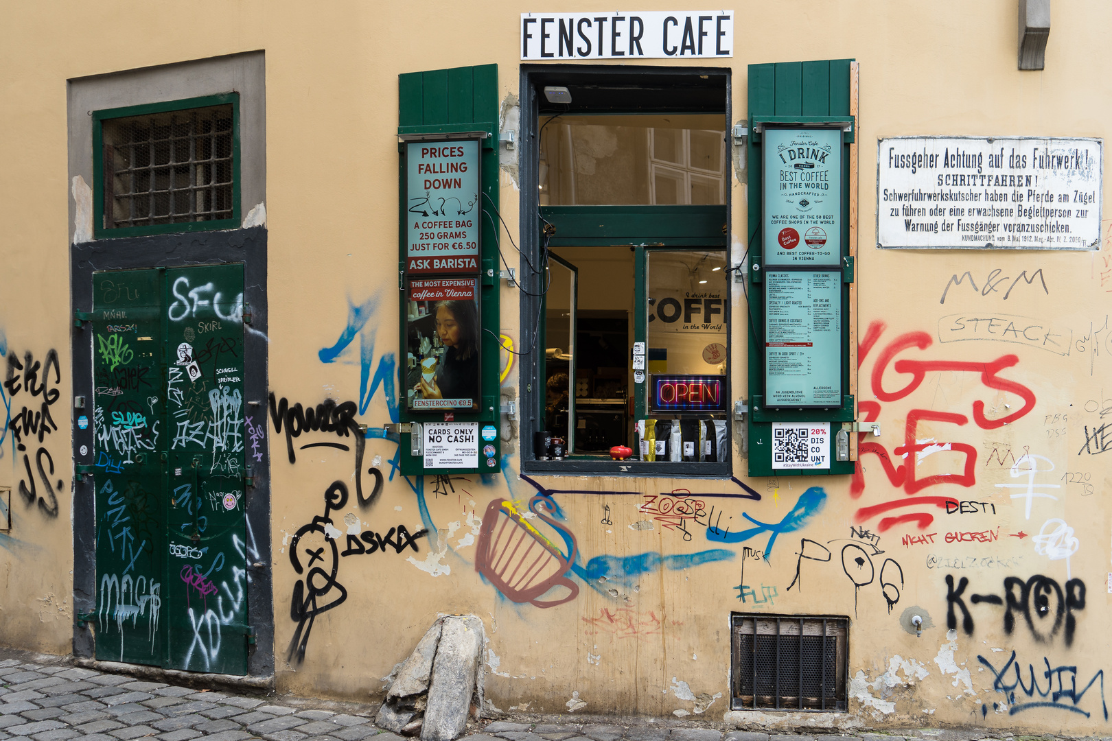 Fenster Café am Fenster Café Platz