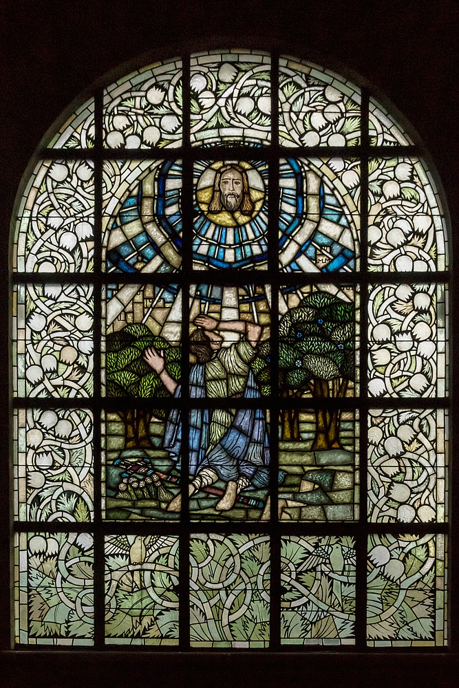 Fenster der Pauluskirche 01