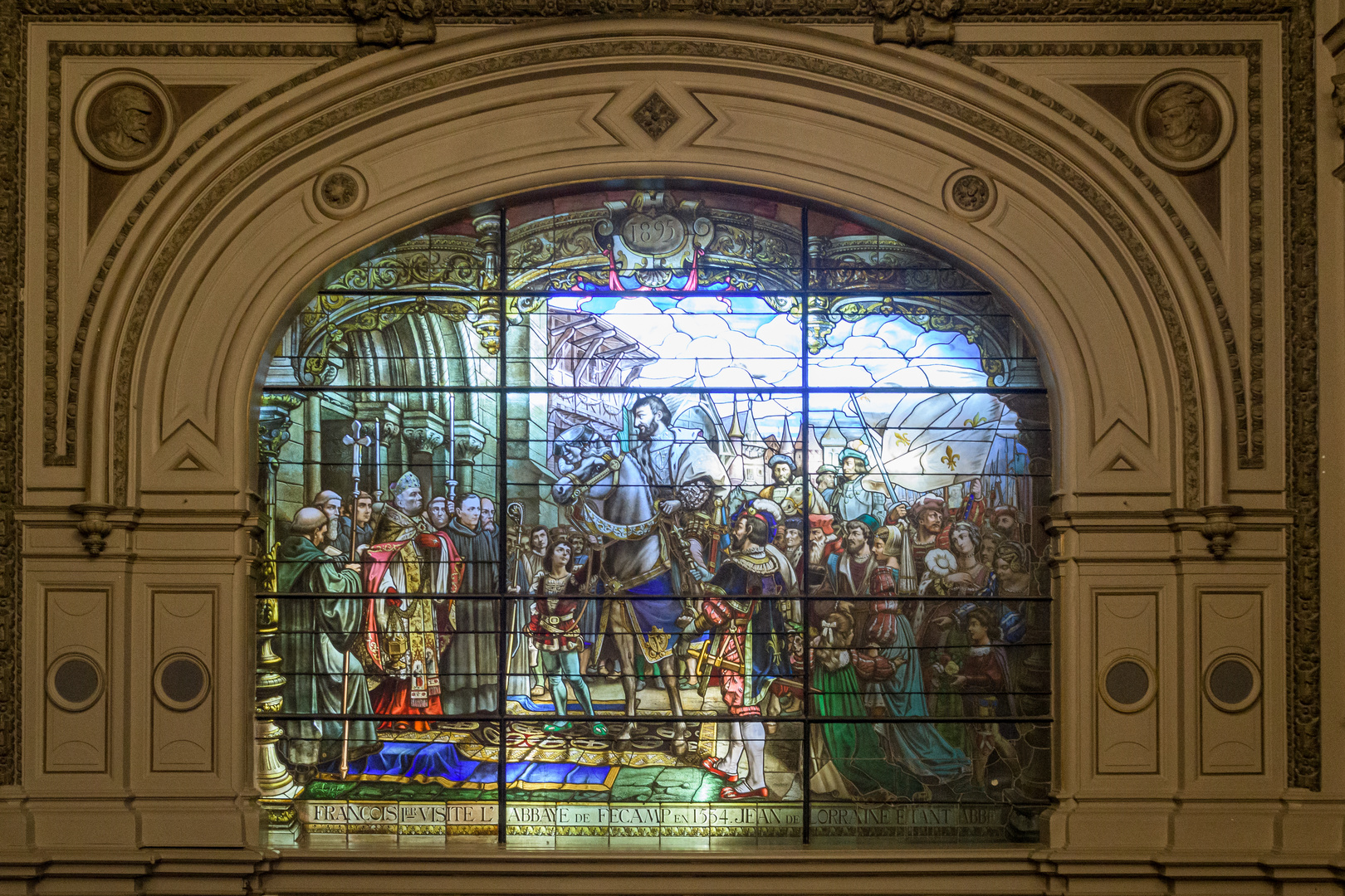 Fenster im Palais-Bénédictine in Fécamp