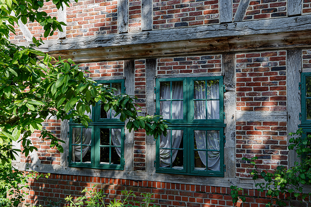 Fenster im Schatten