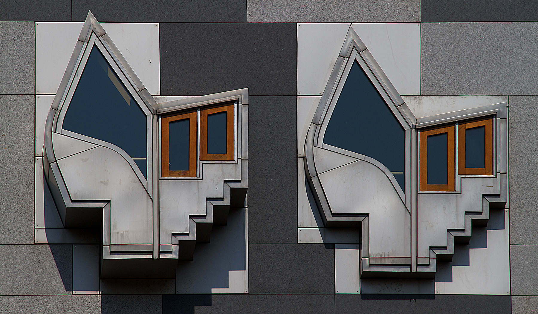 Fenster im schottisches Parlament