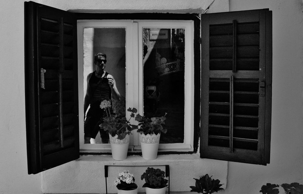 Fenster im Sommer Foto & Bild streetfotografie mit