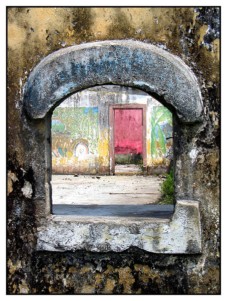 Fenster in der Roça Ribeira Peixe - São Tomé e Príncipe