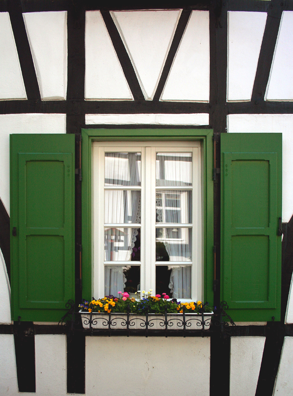 Fenster in einem Fachwerkhaus Foto &amp; Bild architektur