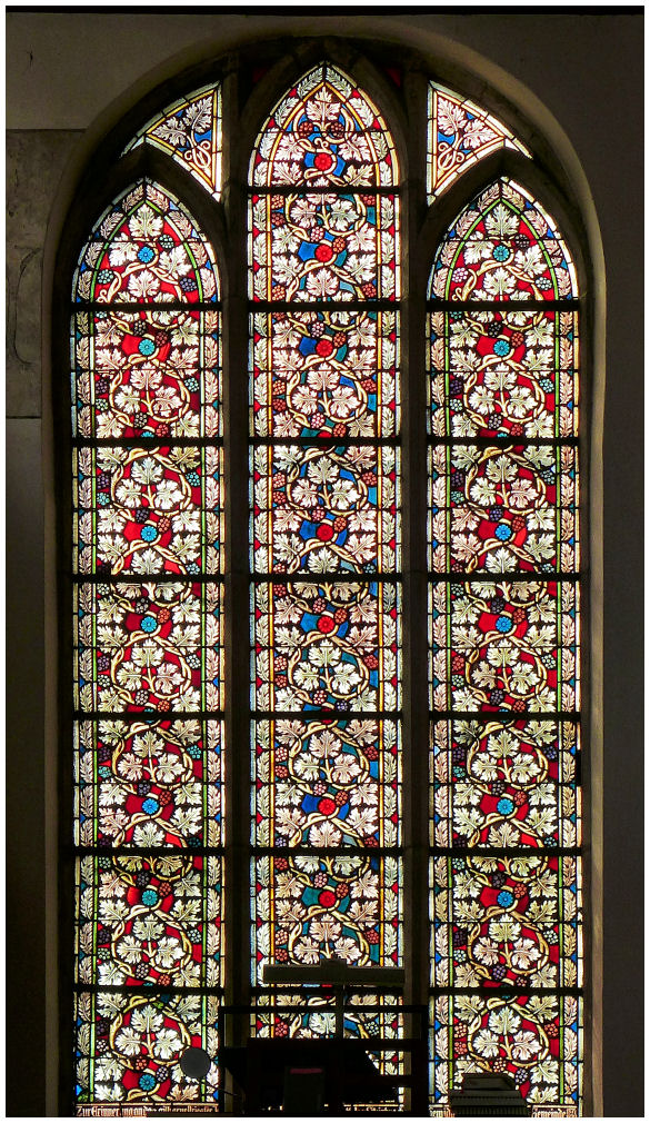 Fenster in St. Nikolaus Köln-Dünnwald.