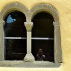 Fenster in St.Georg (Reichenau) im Stil der Romanik