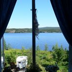 Fenster mit Blick auf den Fjord