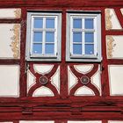 Fenster und Fachwerk