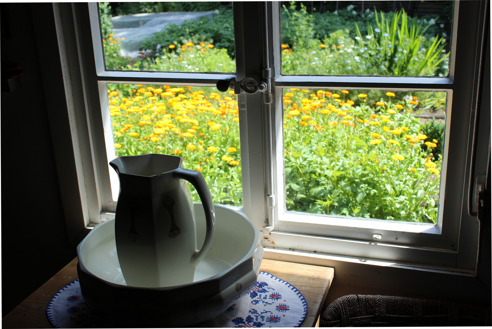 Fenster zum Bauerngarten