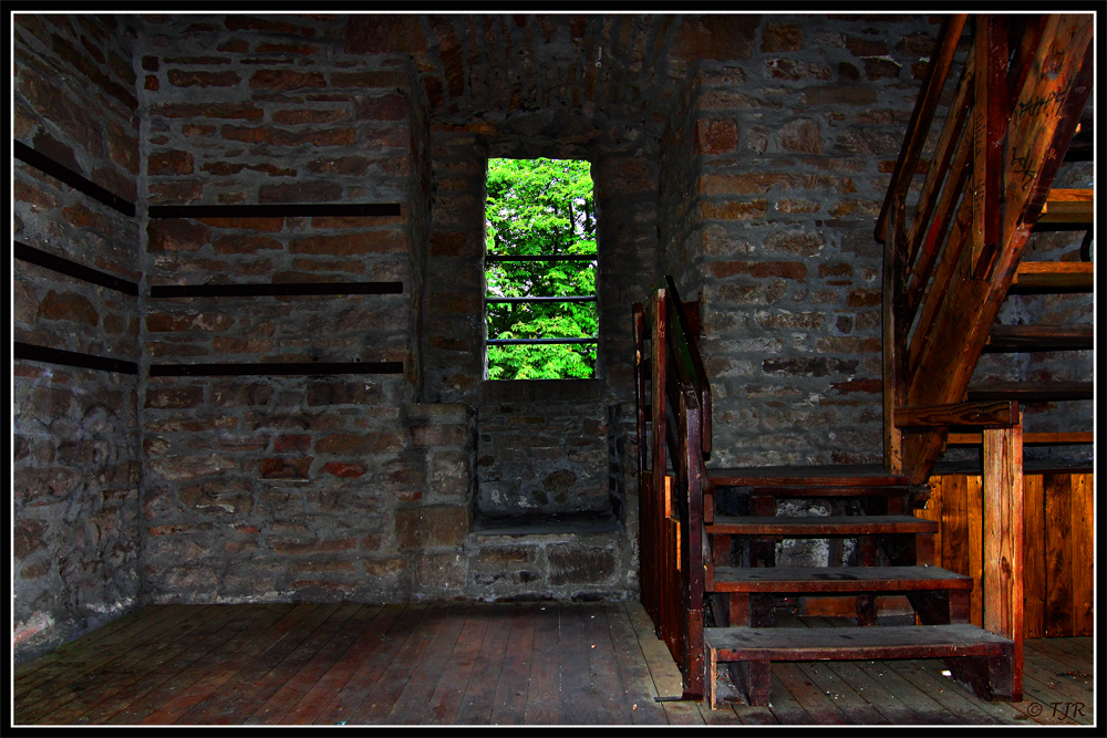 Fenster zum Burghof