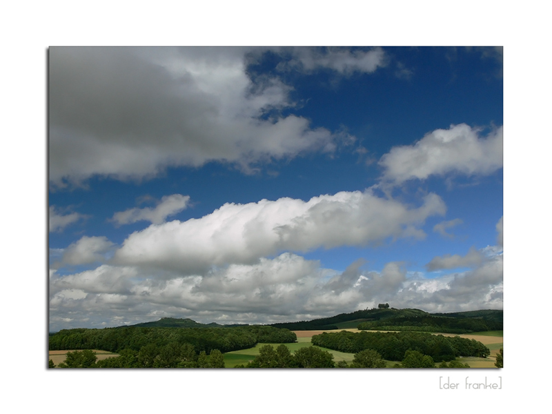 [fensterblick mit wolken II]