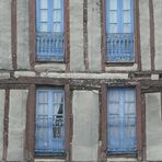 Fensterfront in Vannes (Bretagne)