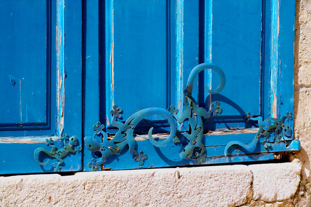 Fensterladen in Ata auf Mallorca