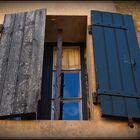 Fensterladen in Roussillion