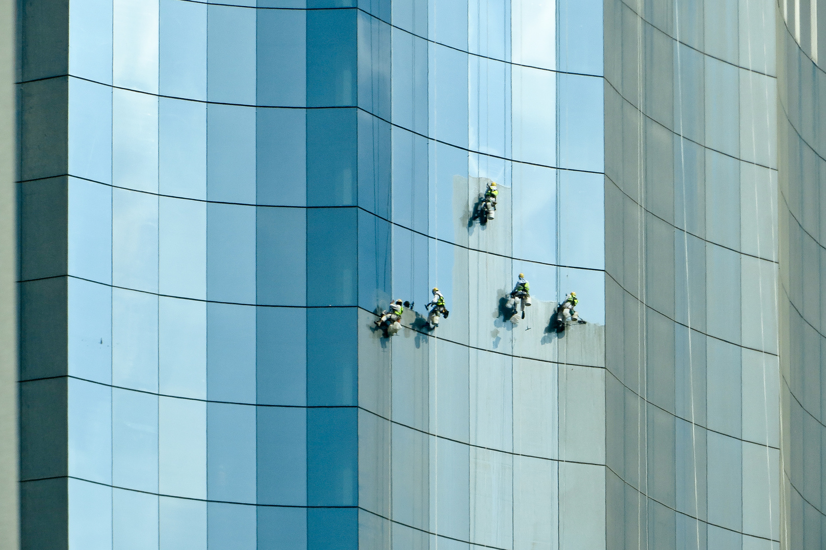 Fensterputzer in Abu Dhabi