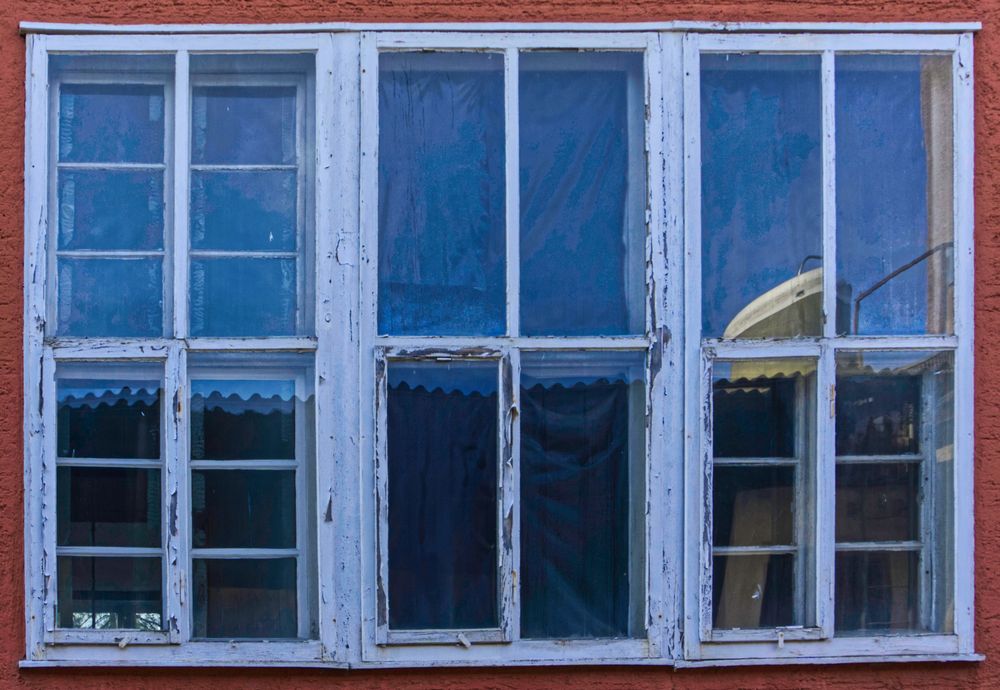 Headline: Capture the Essence of Beauty: Fensterrahmen mit Bild - The Ultimate Guide