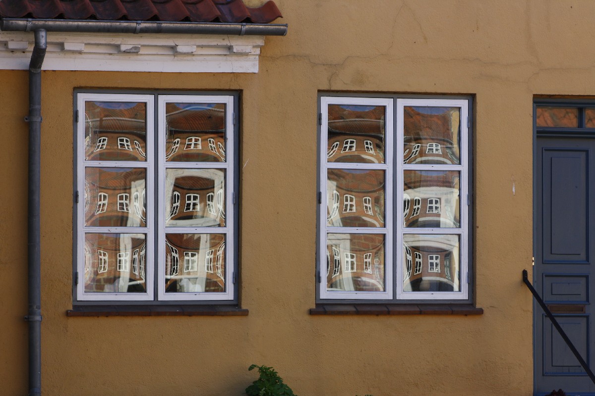 Fensterspiegelung