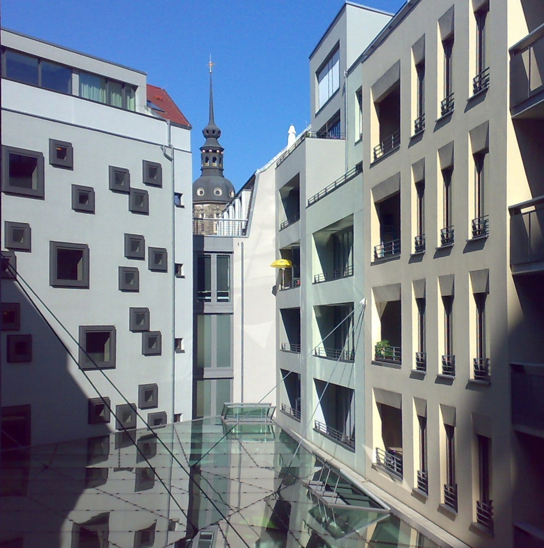 Fenstervielfalt am Schloss