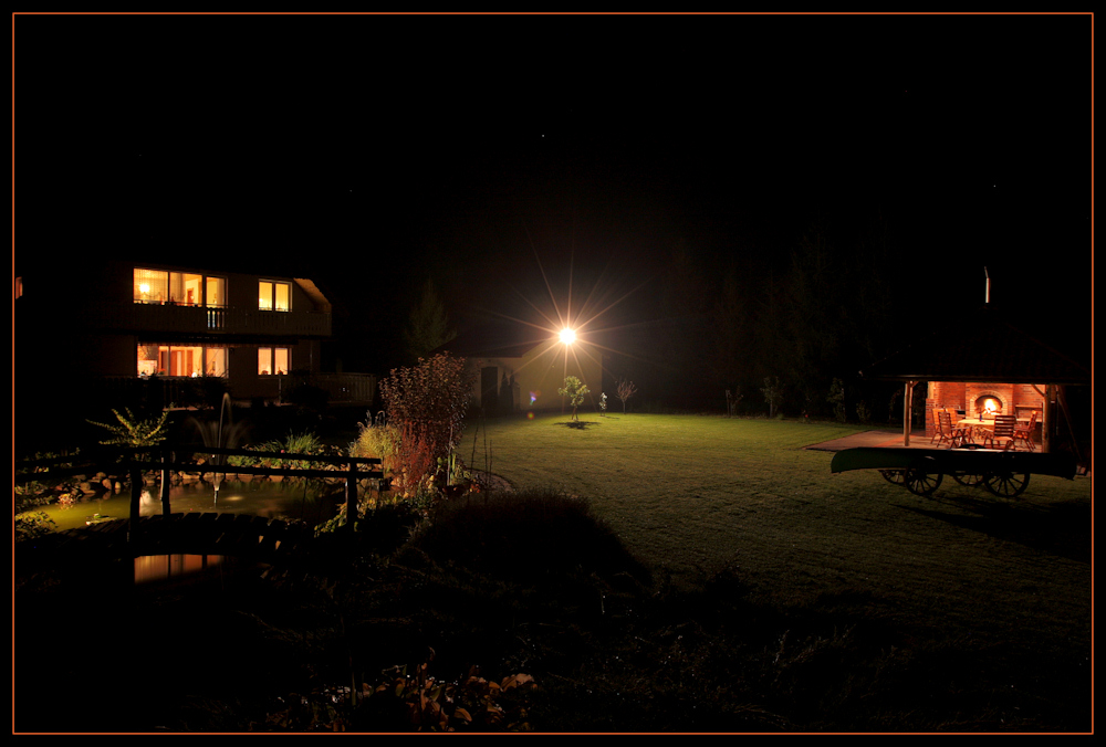 Ferienhaus- und Grillhütte