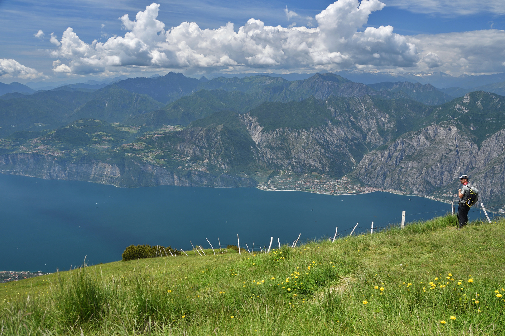 Fernblick über den Gardasee