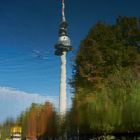 Fernmeldeturm im Herbst