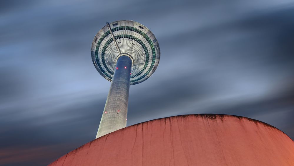 * Fernsehturm*