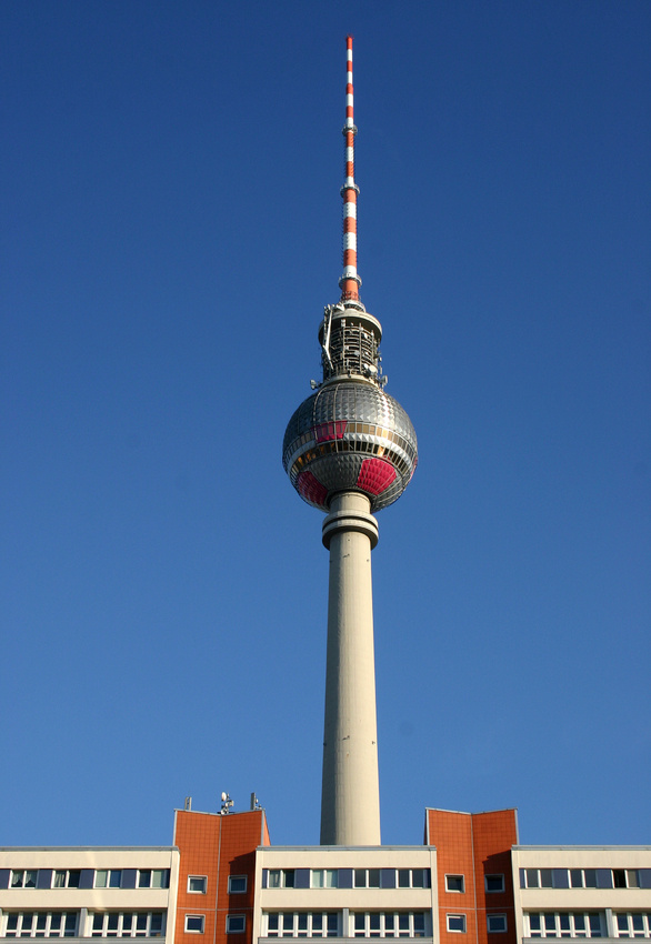 Fernsehturm 897