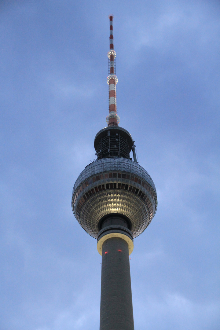 Fernsehturm am Alexanderplatz Berlin (IMG_0869)