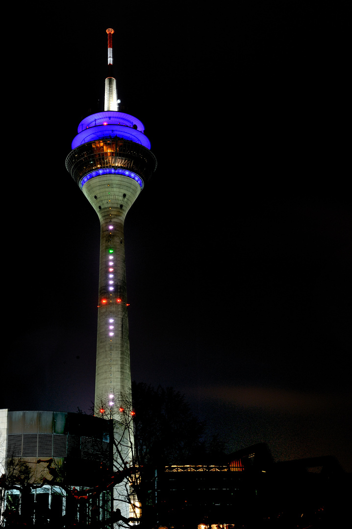 Fernsehturm D dorf