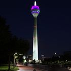 Fernsehturm Düsseldorf bei Nacht