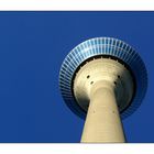 Fernsehturm im Düsseldorfer Medienhafen