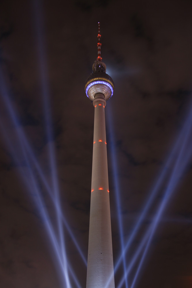 Fernsehturm im Rampenlicht