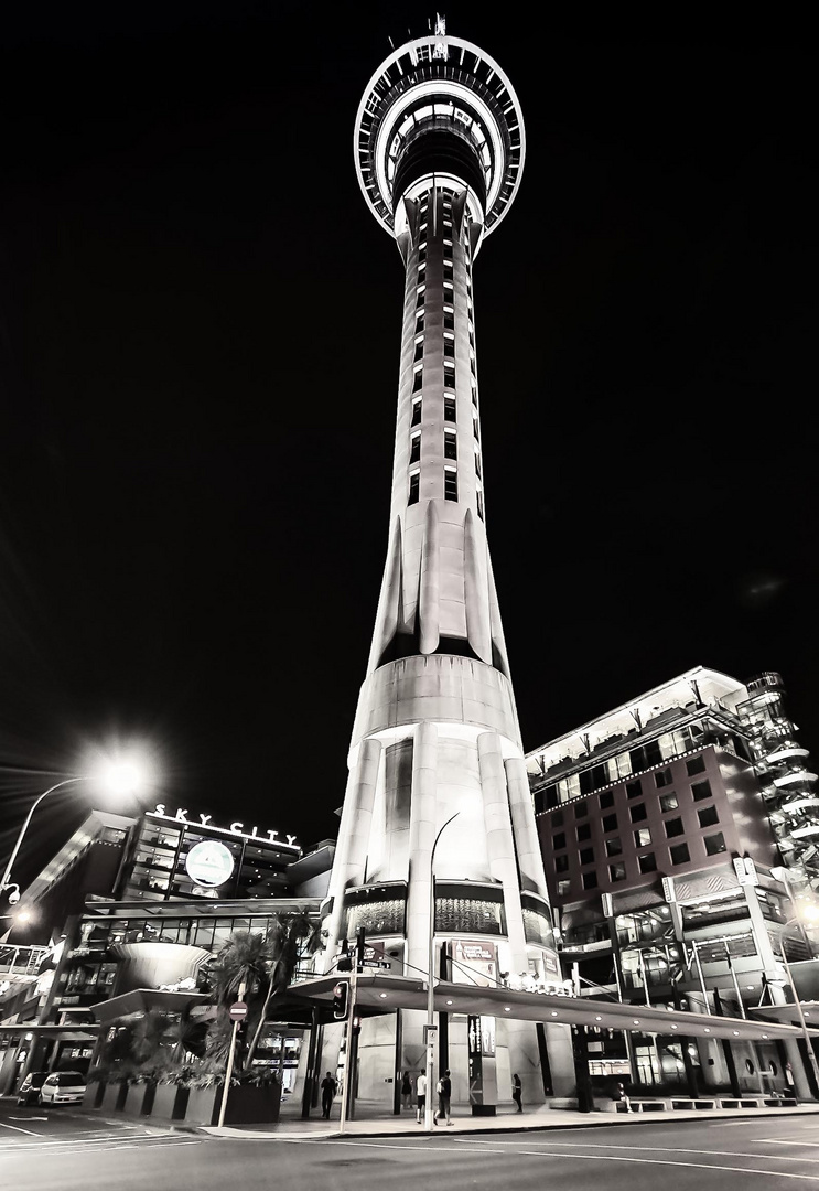 Fernsehturm in Auckland, Versuch in s/w