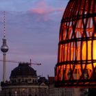 Fernsehturm in Berlin in der Blauen Stunde