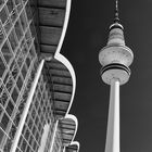 Fernsehturm mit Messehalle