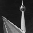 Fernsehturm schwarz-weiß