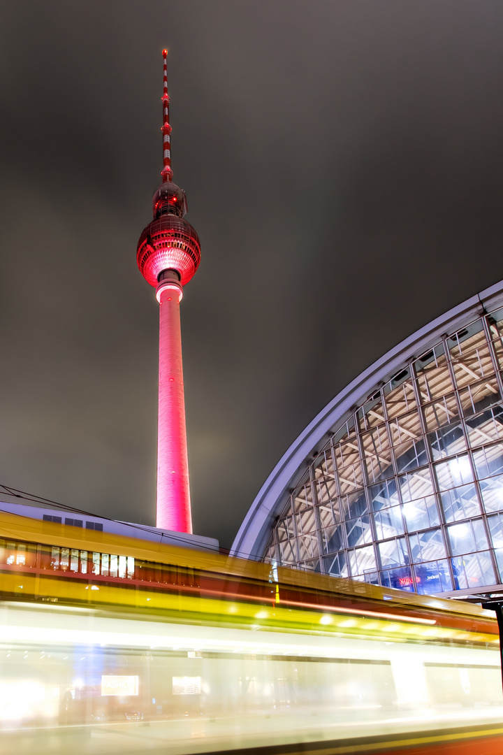 Fernsehturm trifft S-Bahn