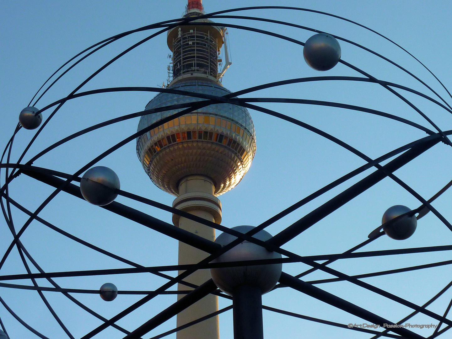 Fernsehturm und Weltzeituhr