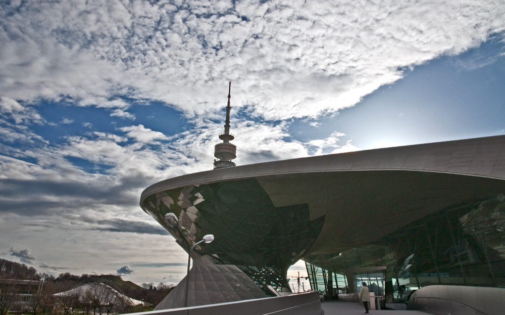 FERNSEHTURM VOM BMW PAVILLION