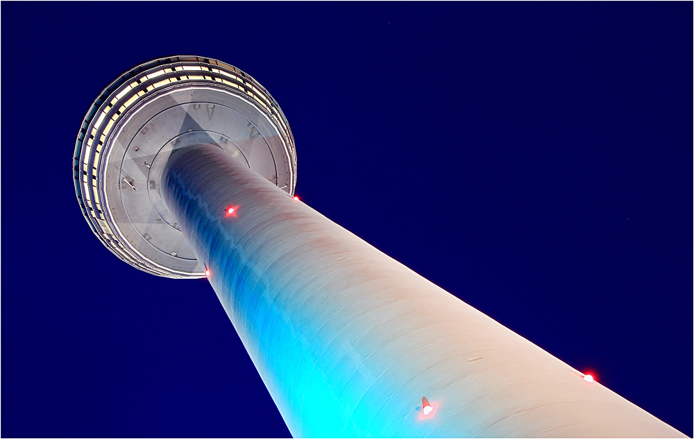 Fernsehturm@night (III)