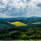 Fernsicht - Blick vom Großen Hörselberg Richtung Thüringer Wald zum Großen Inselberg