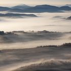 **Fernsicht über der Nebeldecke**