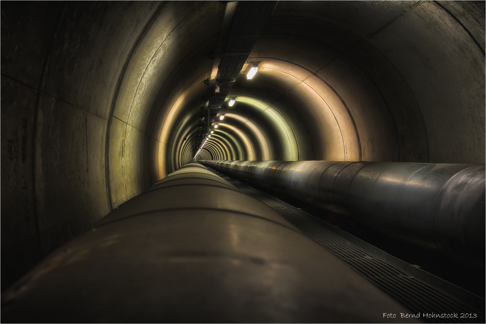 Fernwärmetunnel .... zu Köln