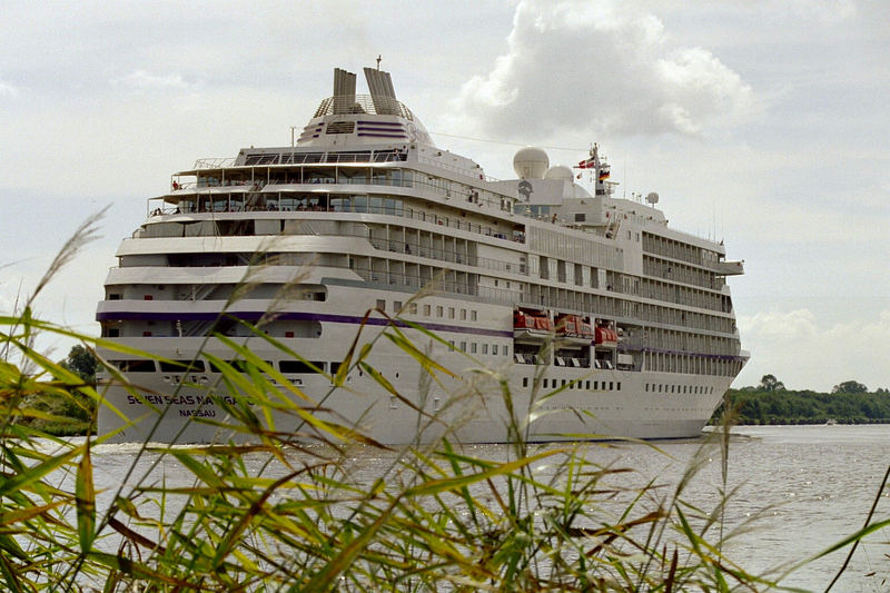 Fernweh am Nord-Ostsee-Kanal