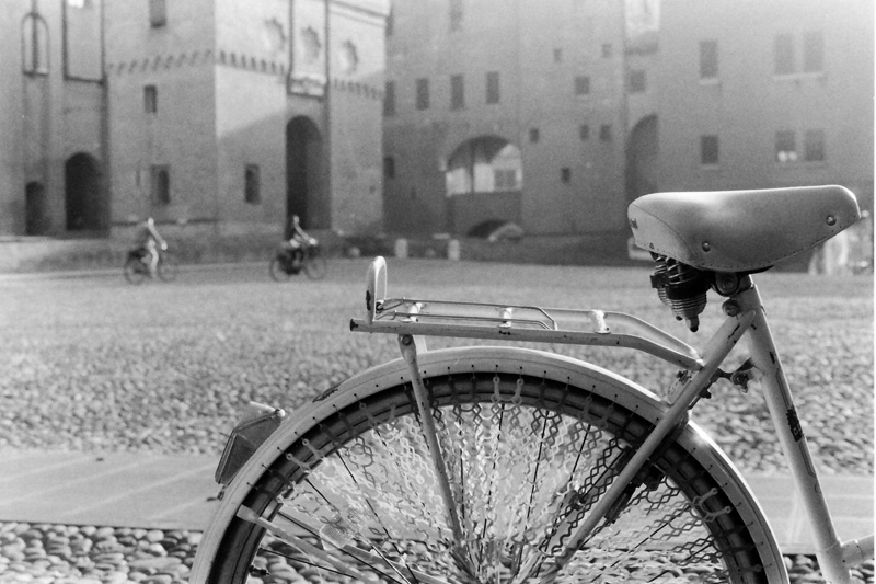 Ferrara and the bicycles #1