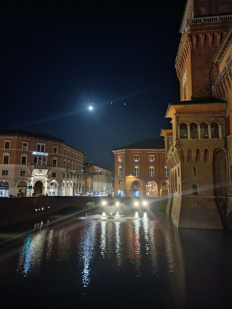 Ferrara by night 