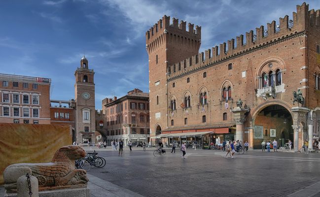 Ferrara  -  Rathaus